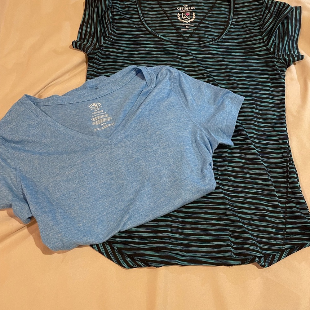 Athletic Collection‎ Striped and Athletic Works Solid T-Shirts, Size Medium